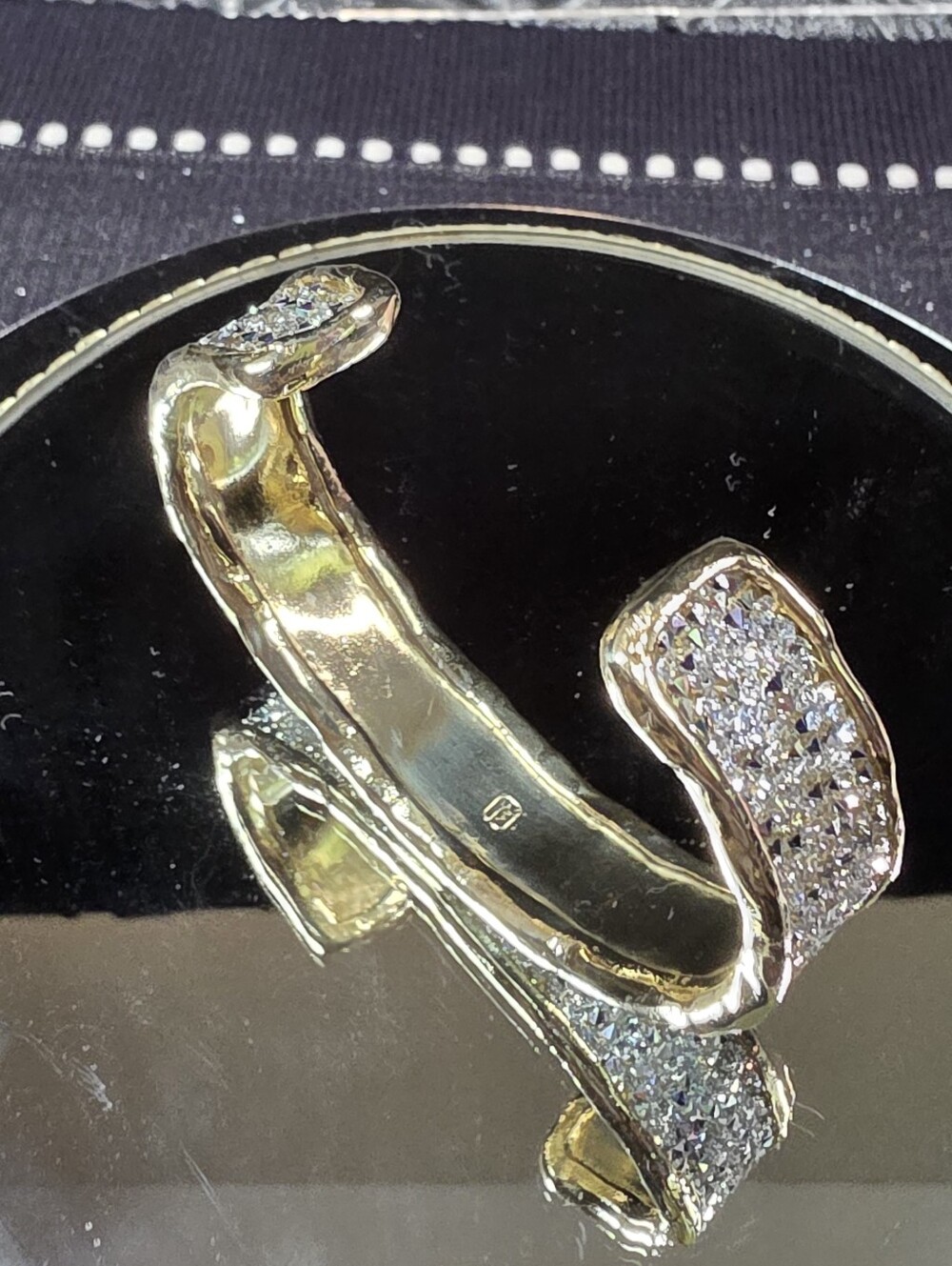 Waxing Poetic Brass Kristal Cuff & Matching Earrings - Picture 9 of 12